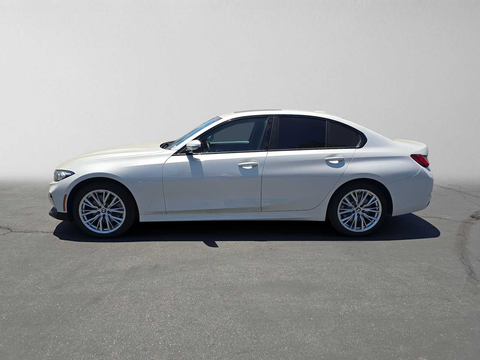 2023 BMW 330i xDrive 330i xDrive