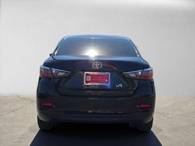2017 Toyota Yaris iA Base