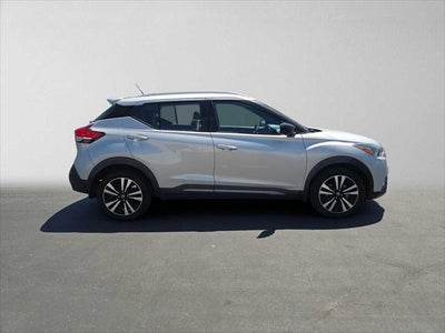 2019 Nissan Kicks SR