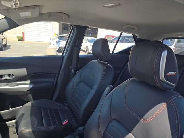 2019 Nissan Kicks SR
