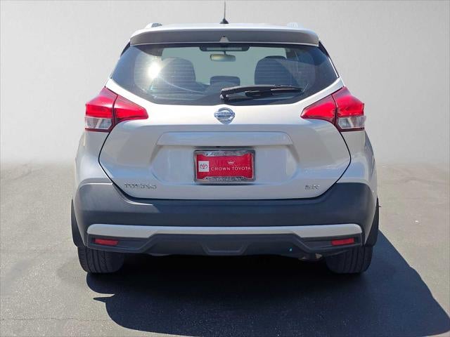 2019 Nissan Kicks SR