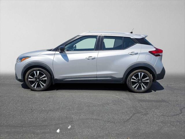 2019 Nissan Kicks SR