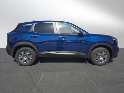 2025 Nissan Kicks S