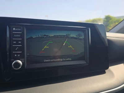 2025 Nissan Kicks S