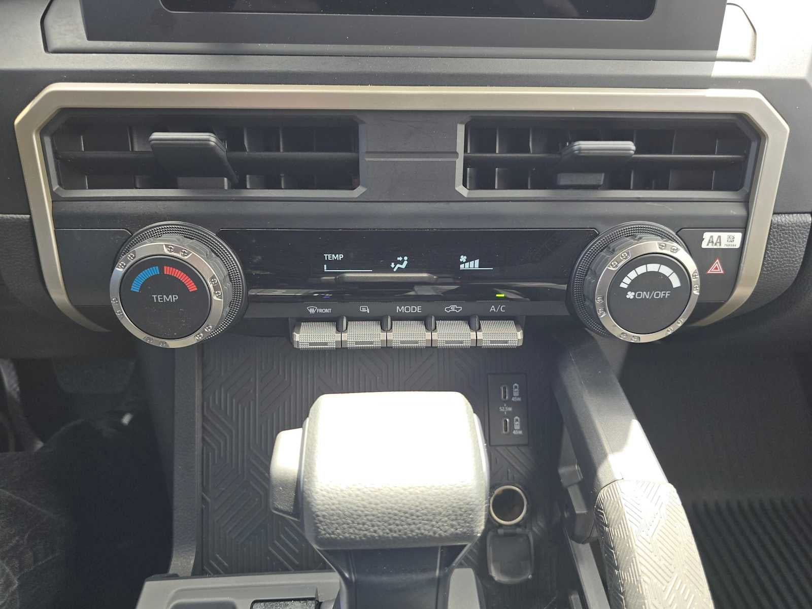 2025 Toyota Tacoma SR
