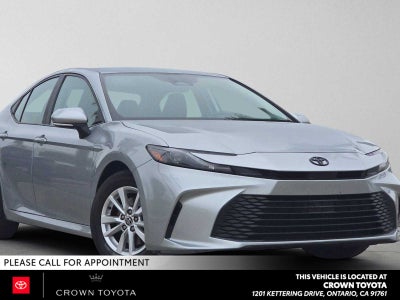 2025 Toyota Camry LE