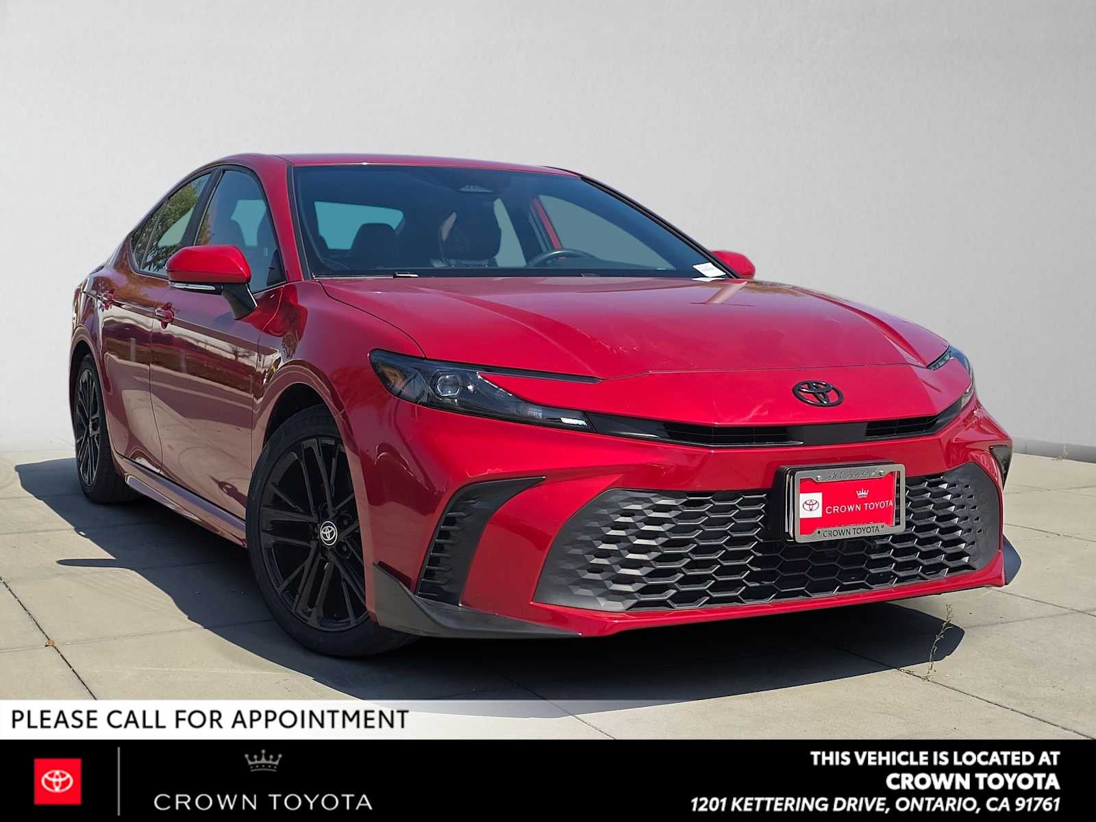 2025 Toyota Camry SE