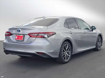 2024 Toyota Camry Hybrid XLE