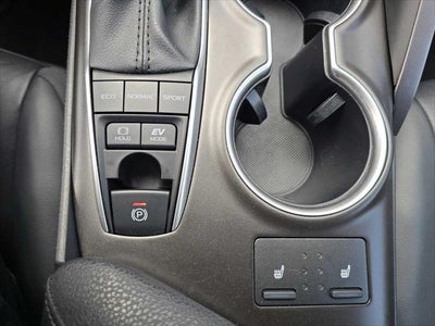 2024 Toyota Camry Hybrid XLE