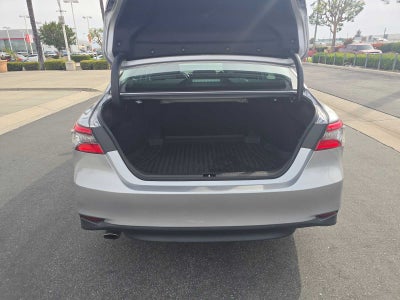 2023 Toyota Camry Hybrid XLE