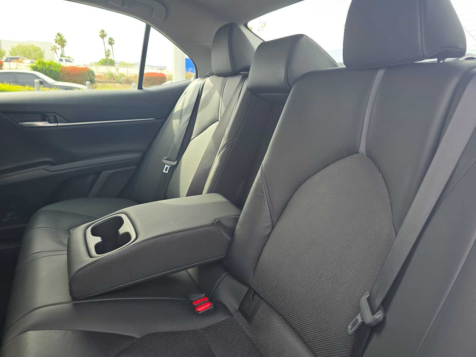 2023 Toyota Camry Hybrid XLE