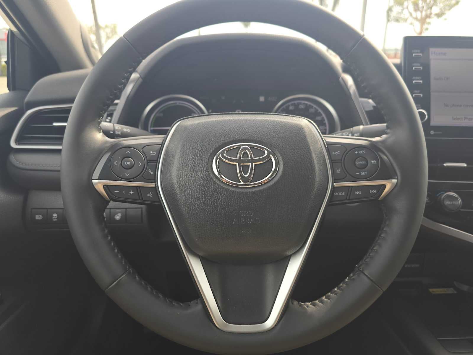 2023 Toyota Camry Hybrid XLE