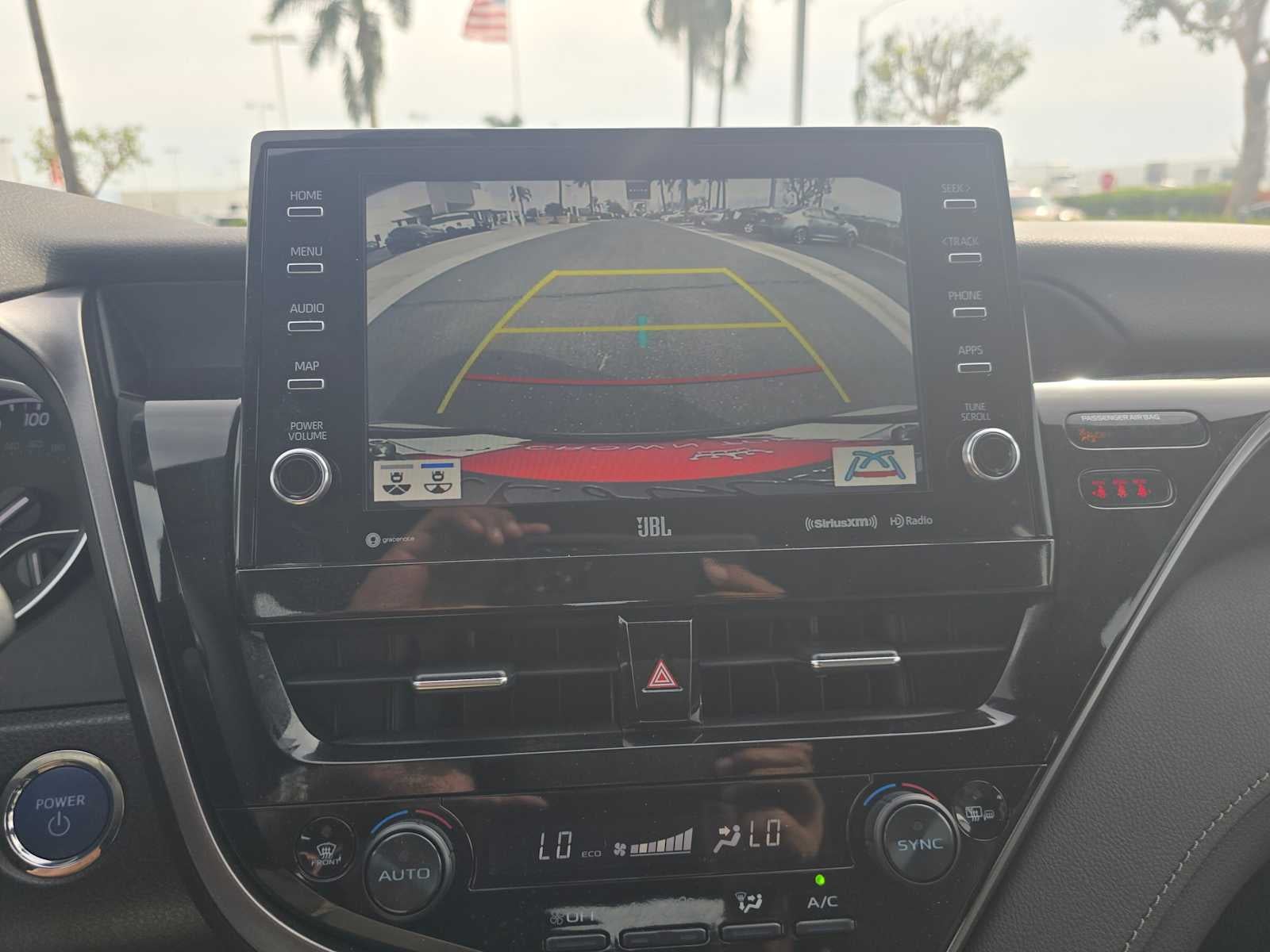 2023 Toyota Camry Hybrid XLE