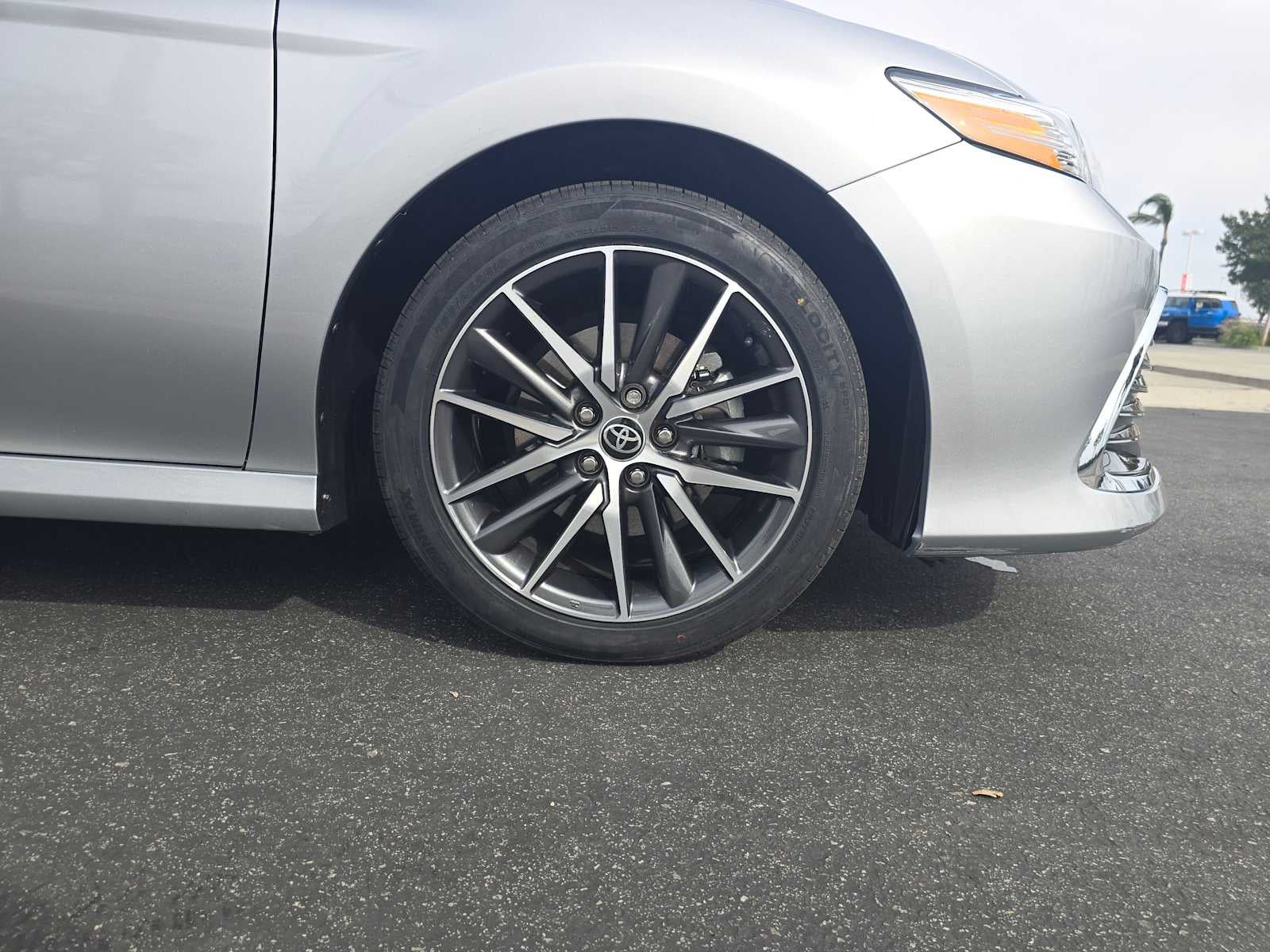 2023 Toyota Camry Hybrid XLE