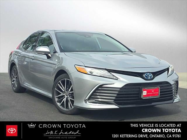 2023 Toyota Camry Hybrid XLE