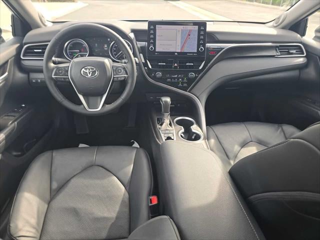 2023 Toyota Camry Hybrid XLE