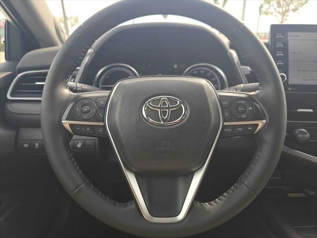 2023 Toyota Camry Hybrid XLE