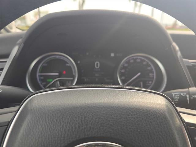 2023 Toyota Camry Hybrid XLE