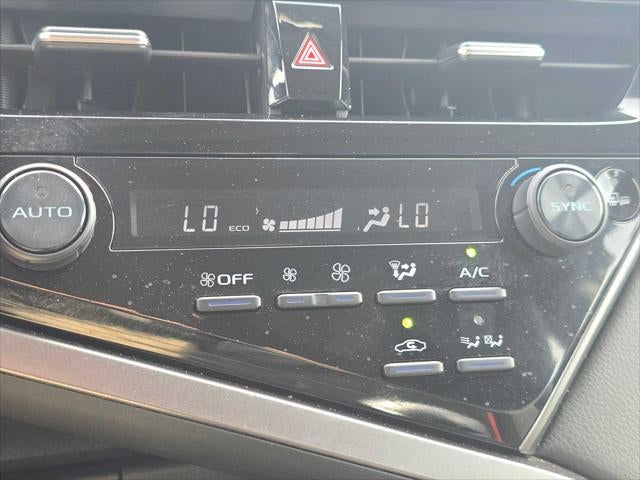 2023 Toyota Camry Hybrid XLE