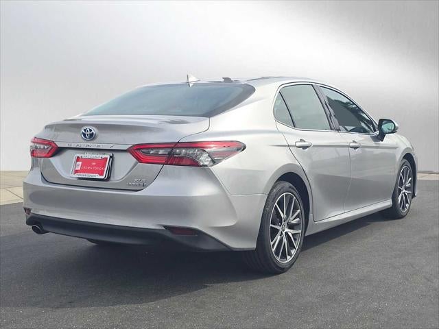 2023 Toyota Camry Hybrid XLE