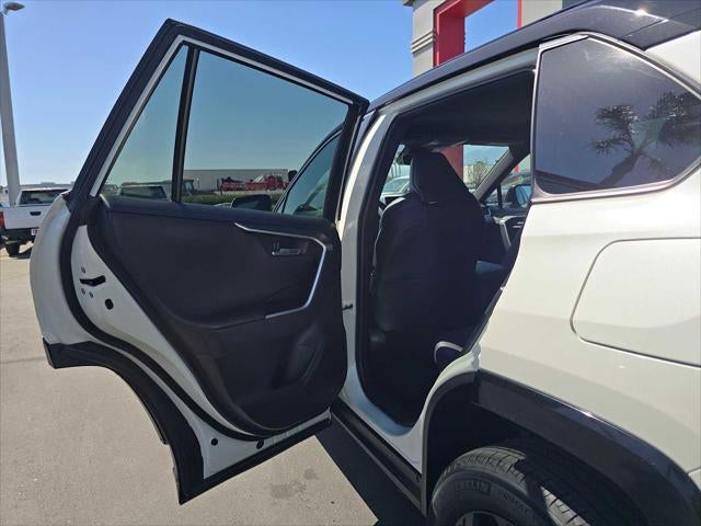 2022 Toyota RAV4 Hybrid XSE