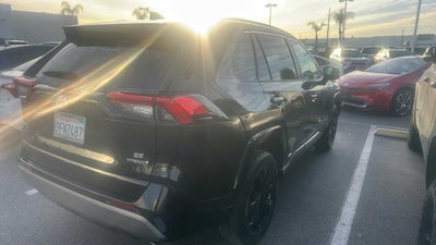 2023 Toyota RAV4 Hybrid SE