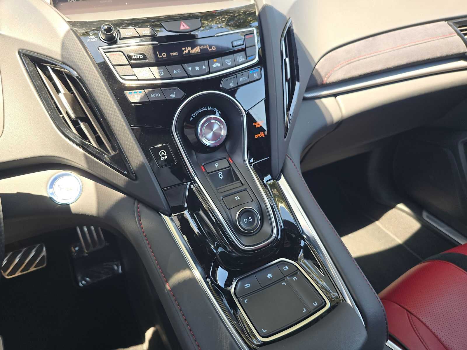 2025 Acura RDX w/A-Spec Package