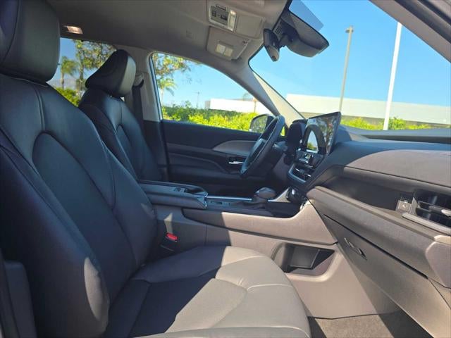 2025 Toyota Grand Highlander XLE