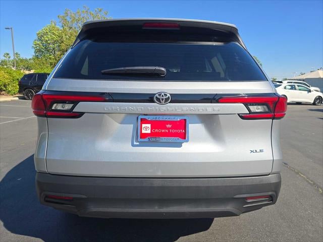 2025 Toyota Grand Highlander XLE
