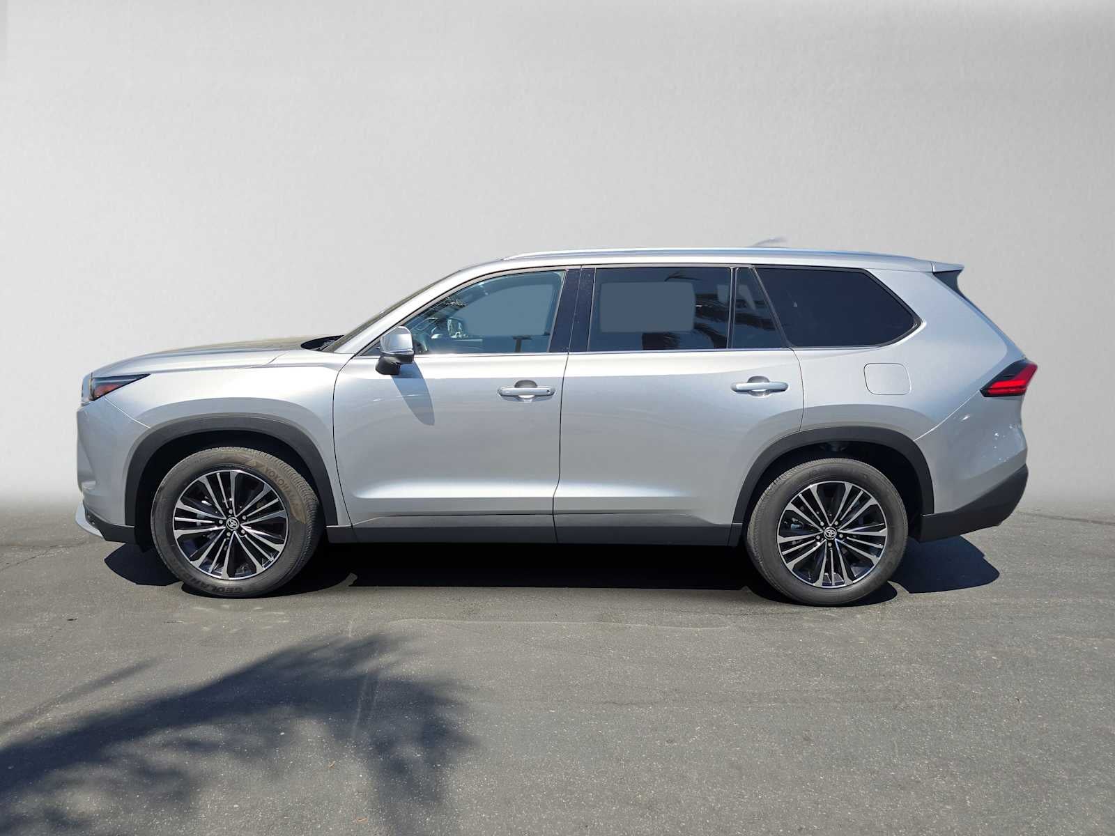 2024 Toyota Grand Highlander Hybrid MAX Platinum