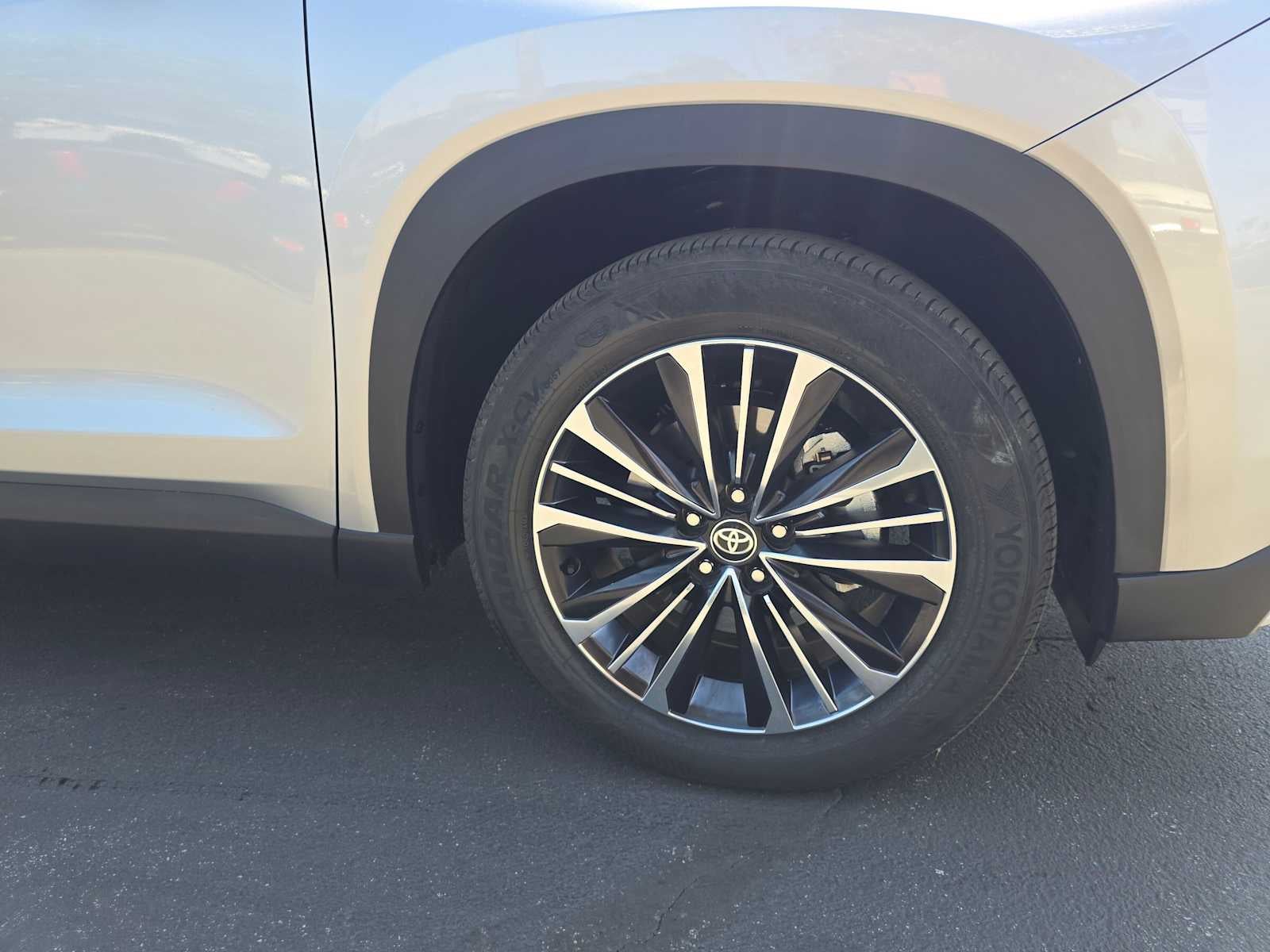 2024 Toyota Grand Highlander Hybrid MAX Platinum