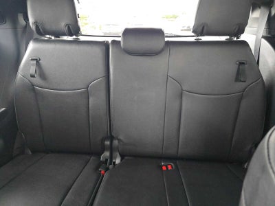 2025 Toyota Sienna Platinum