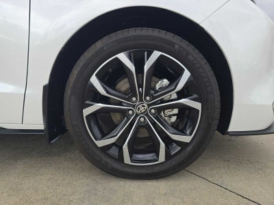 2025 Toyota Sienna Platinum