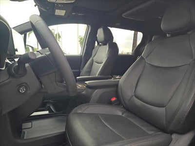 2025 Toyota Sienna Platinum