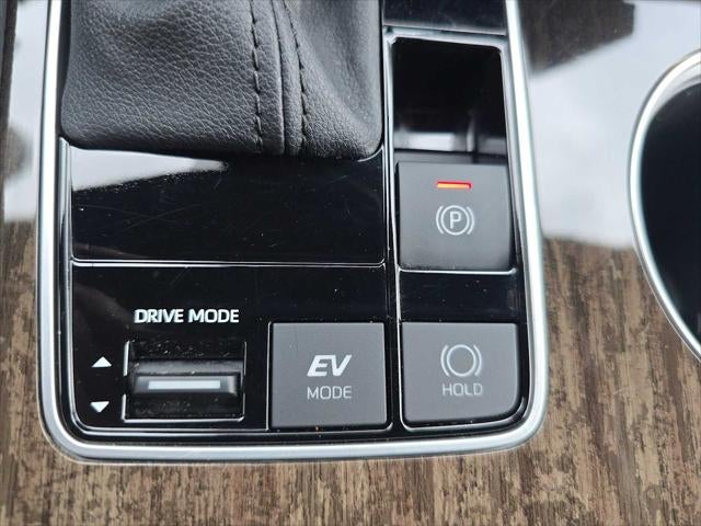 2025 Toyota Sienna Platinum