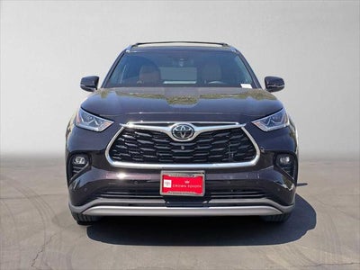 2022 Toyota Highlander Platinum
