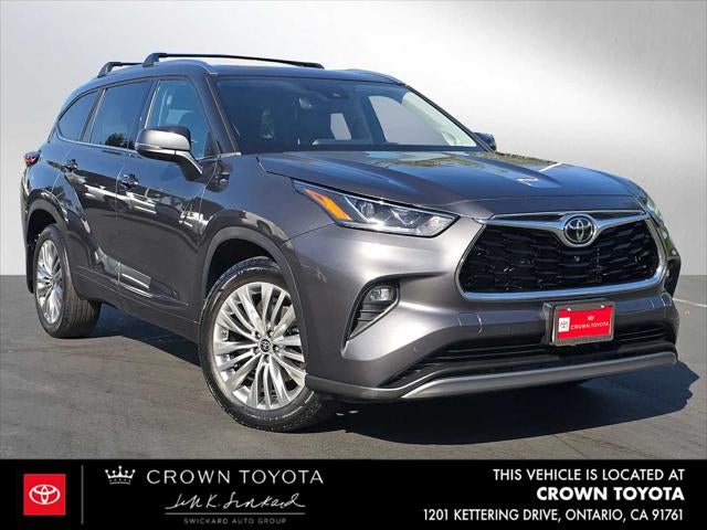 2022 Toyota Highlander Platinum