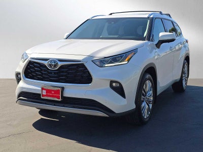 2023 Toyota Highlander Platinum