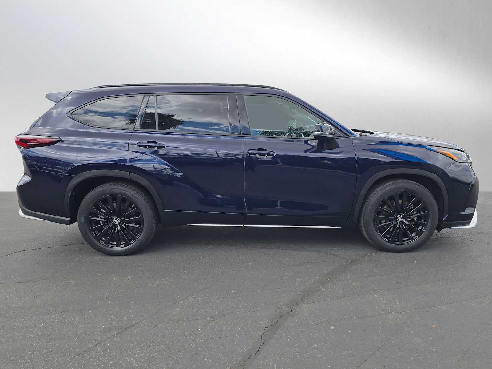 2024 Toyota Highlander XSE