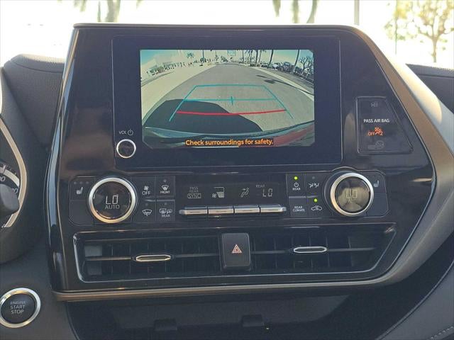 2025 Toyota Highlander XLE