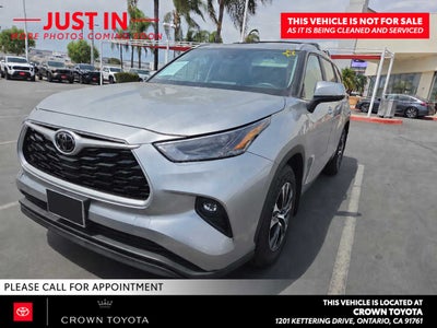 2023 Toyota Highlander XLE