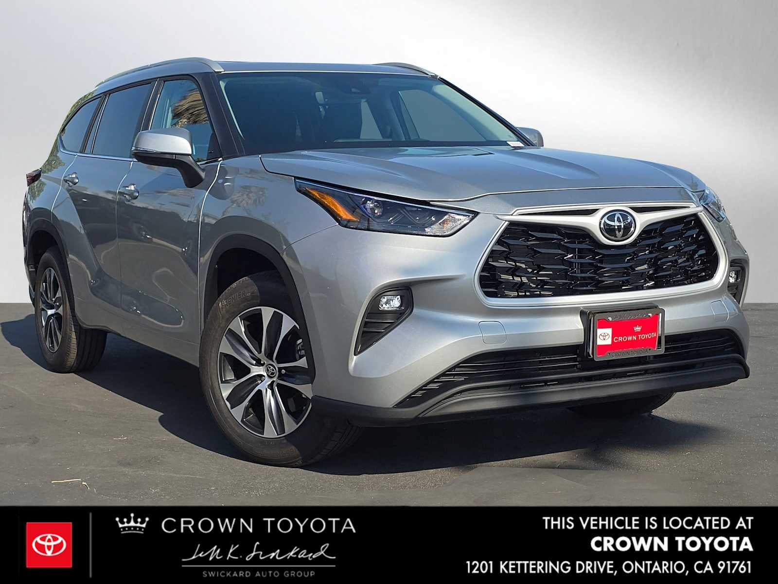 2025 Toyota Highlander XLE
