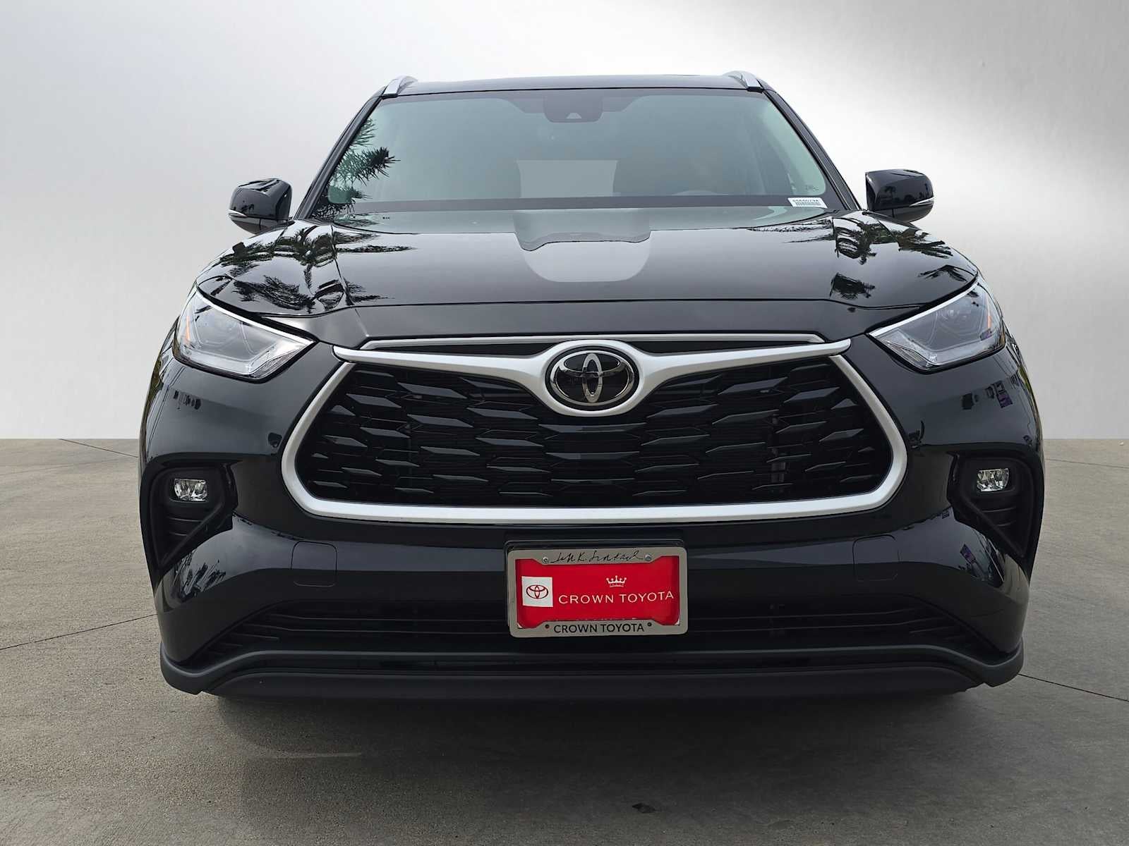 2025 Toyota Highlander XLE