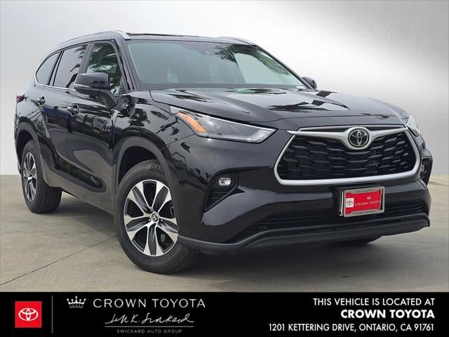 2025 Toyota Highlander XLE