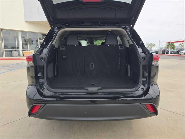 2025 Toyota Highlander XLE