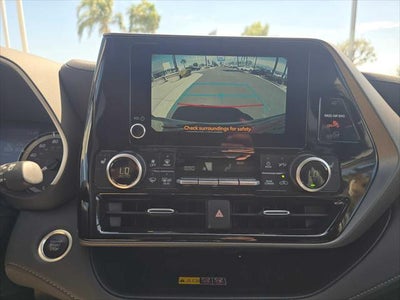 2025 Toyota Highlander XLE