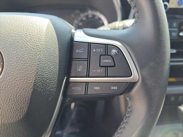 2025 Toyota Highlander XLE