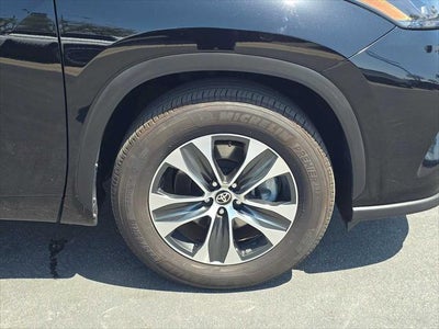 2025 Toyota Highlander XLE