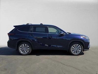 2026 Toyota Highlander Platinum
