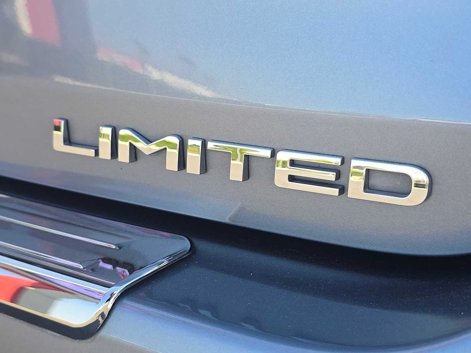 2023 Toyota Highlander Hybrid Limited